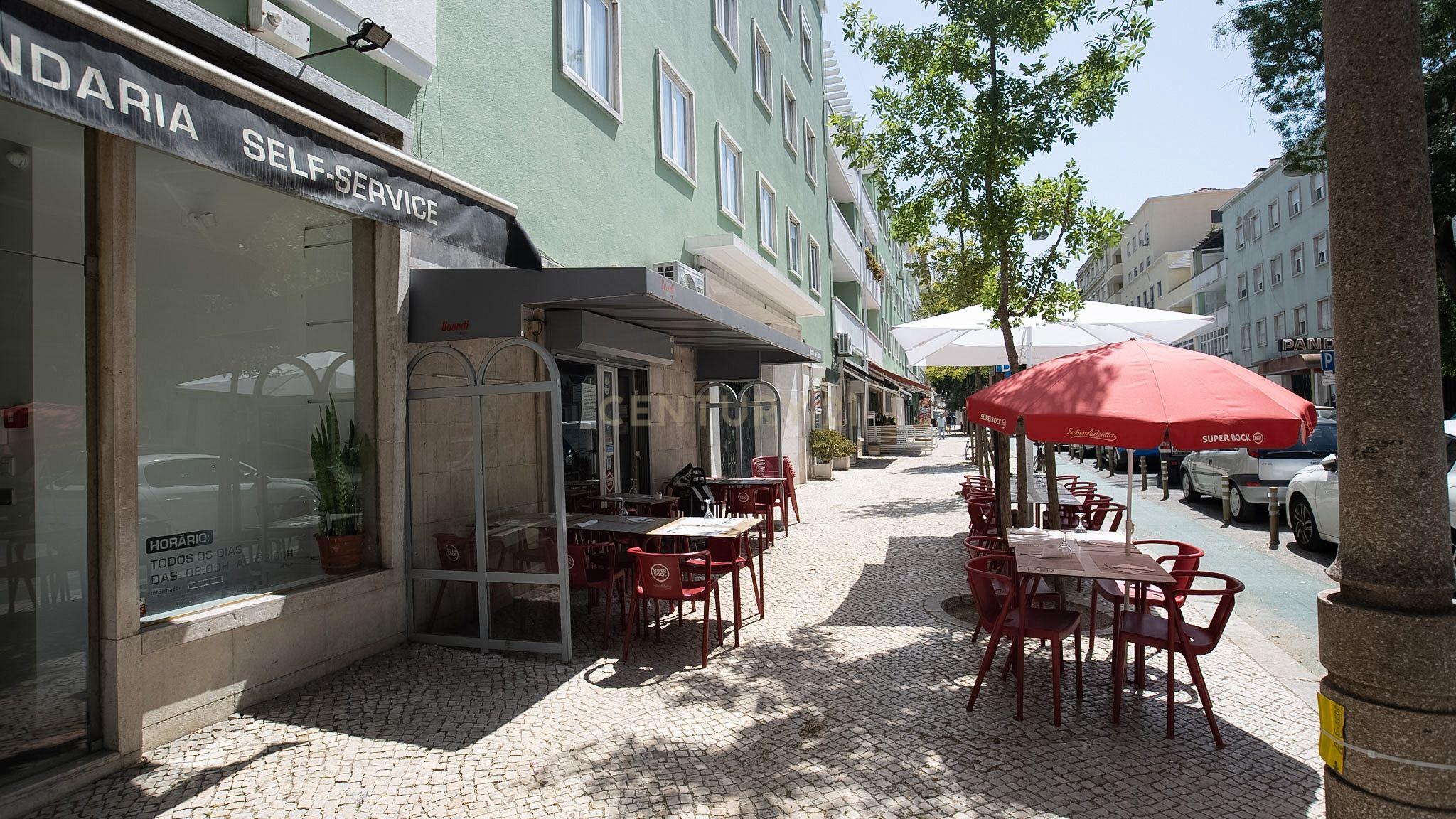 Fotografia 11 de Oportunidade de Trespasse | Snack-Bar / Restaurante | Avenida de Paris – Areeiro