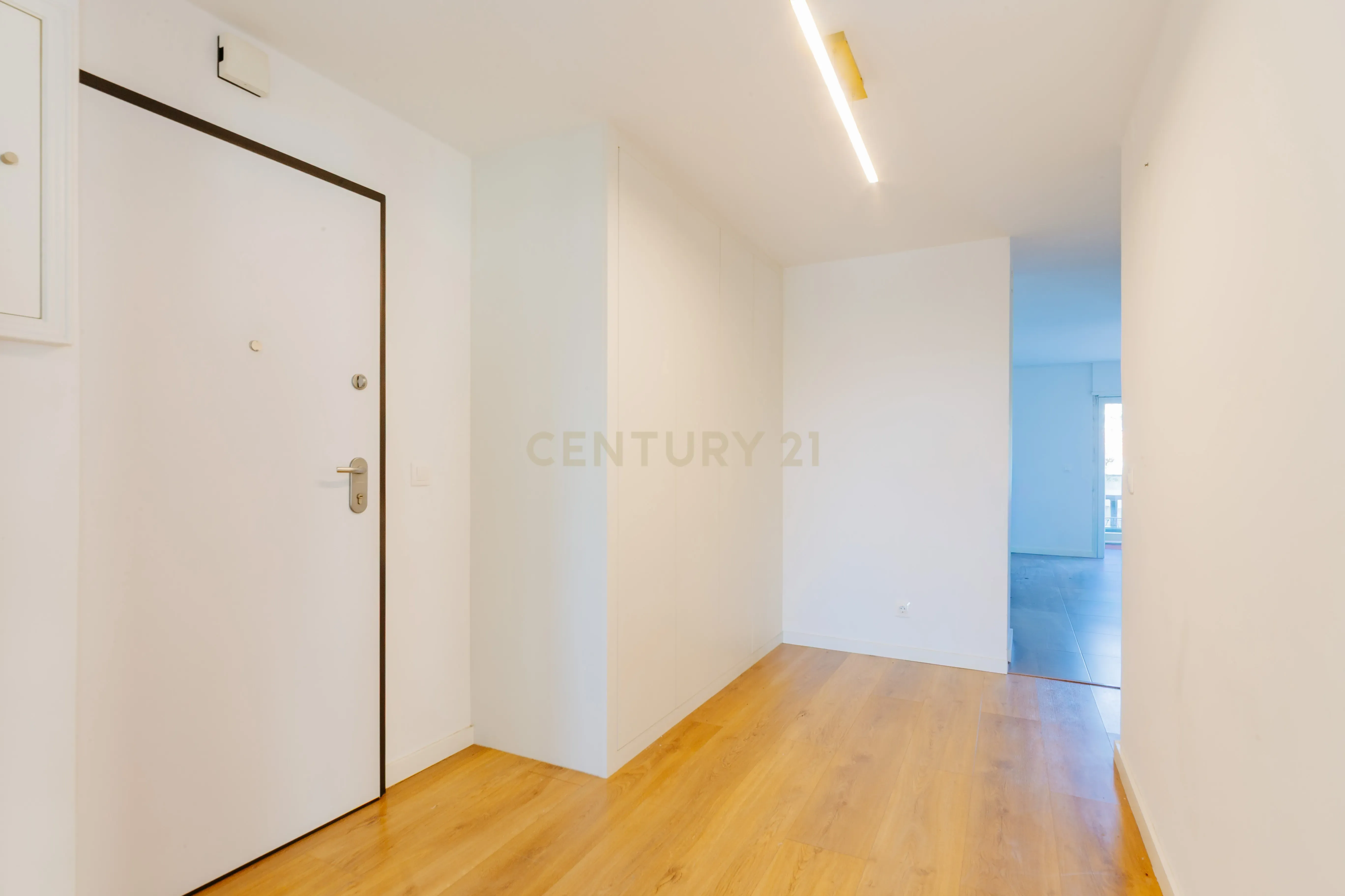 Fotografia 10 de T3 Ajuda com Vista Rio e terraço com 60m2