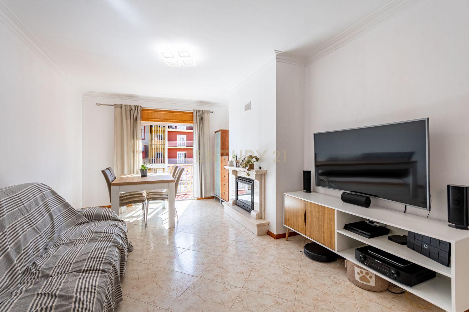 Apartamento T2 à venda em Rio de Mouro, Sintra — foto 2