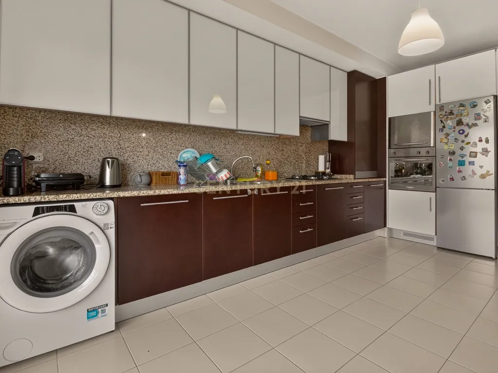 Excelente Apartamento T3 com Garagem em Real, Braga - Image 14