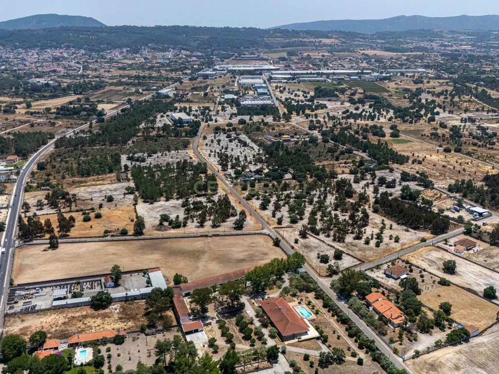 Moradia Exclusiva para Investimento em Quinta do Anjo, Palmela - Image 105