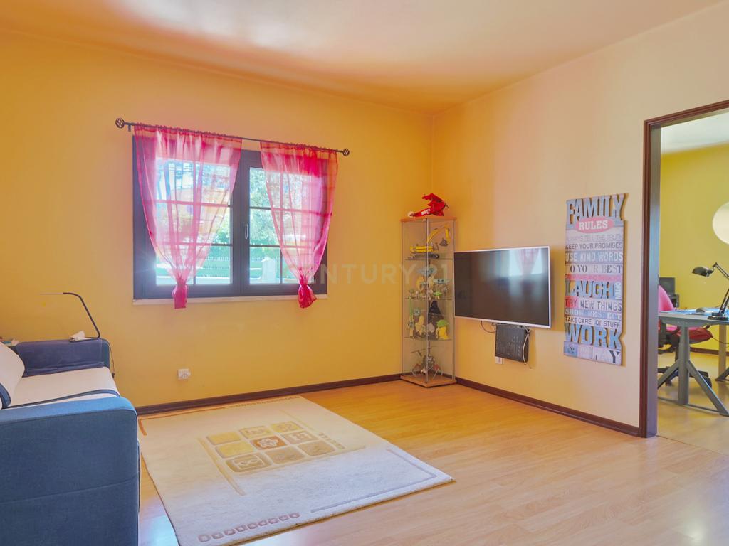 Casa T5 na Verdizela - Qualidade e Exclusividade - Image 14