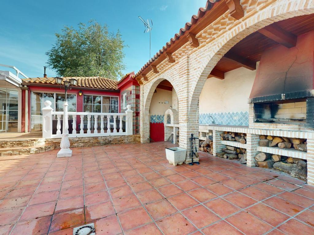 undefined - Image 72
