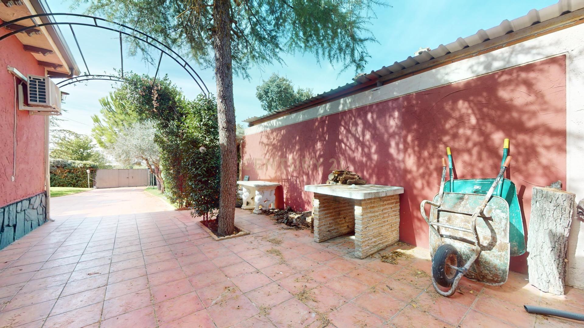 undefined - Image 34