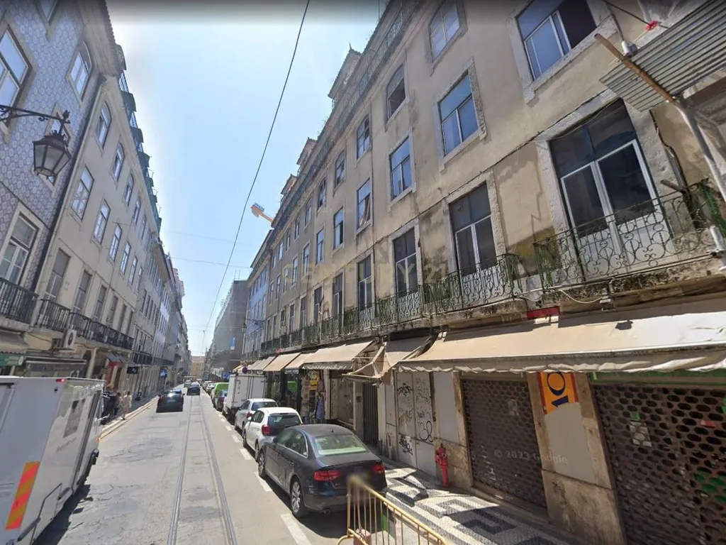 Prédio na Baixa - Projeto para Hotel 4* - 30 quartos - Image 9