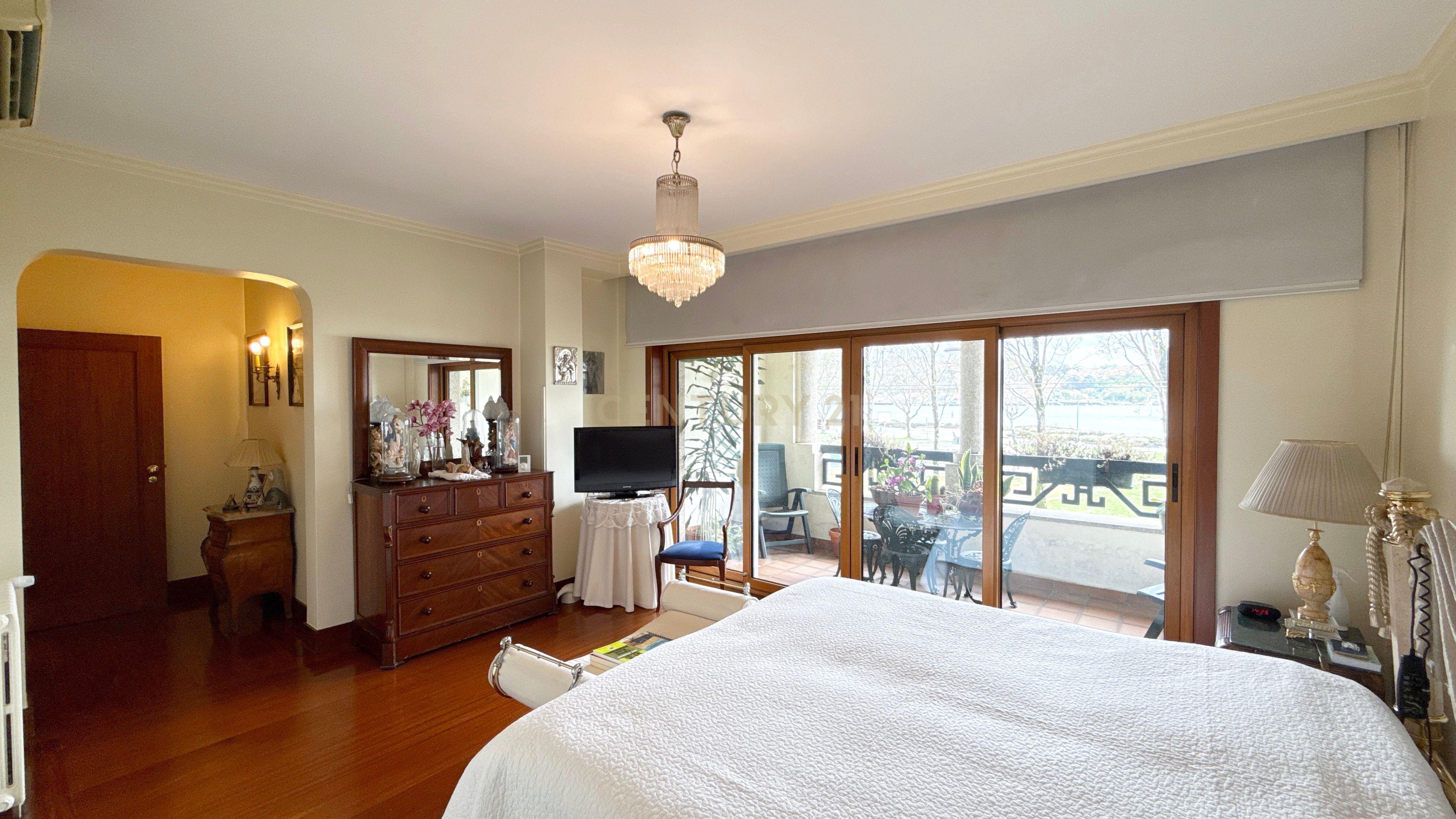 APARTAMENTO T5 DUPLEX | VISTA RIO | LORDELO DO OURO – FOZ, PORTO - Image 19
