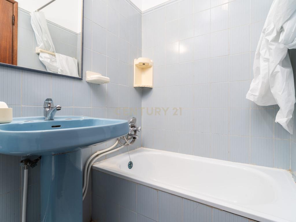 T3 Duplex com 2 Terraços, na Av. Elísio de Moura, em Coimbra - Image 22