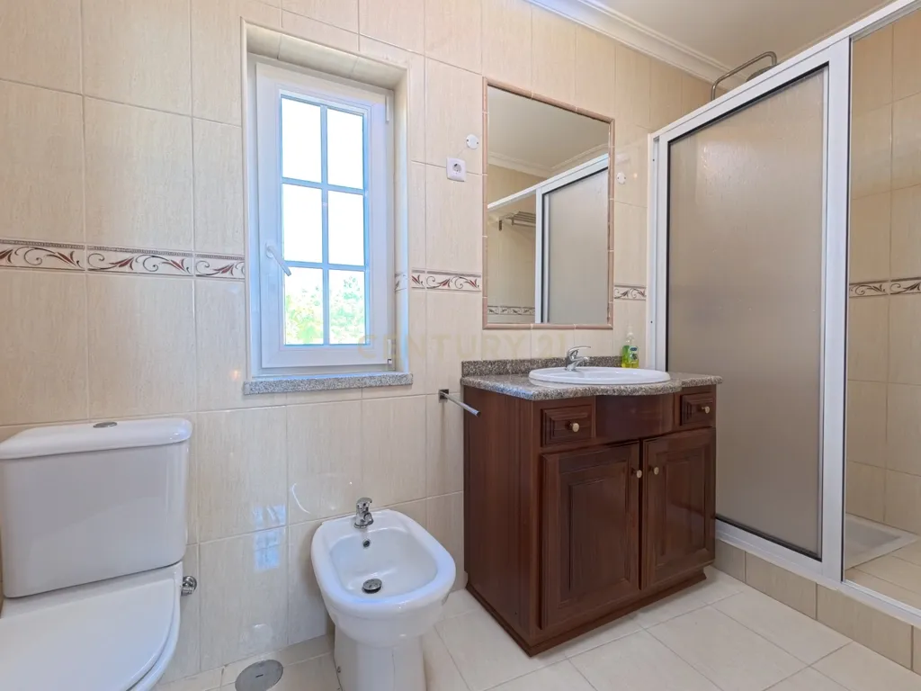 Moradia T2+1 com Logradouro em Alcarva, Mêda - Image 10