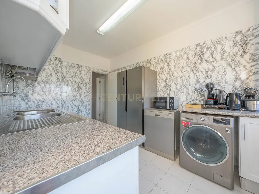 Apartamento T3 no Monte Belo Norte, em Setúbal - Image 6