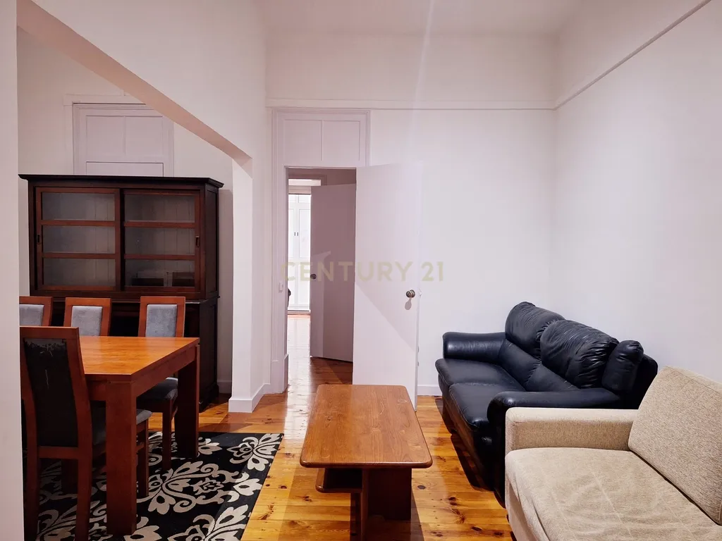 Apartamento T3 para Arrendamento em Campolide - Image 15