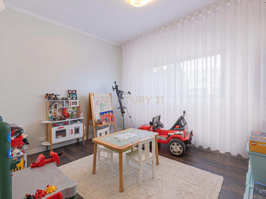 Moradia Térrea T4 em Setúbal - Image 29