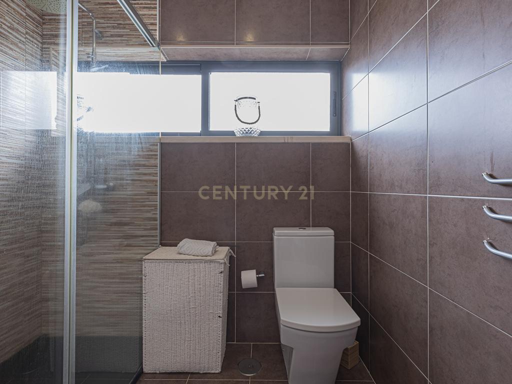 Moradia Térrea T4 em Setúbal - Image 38