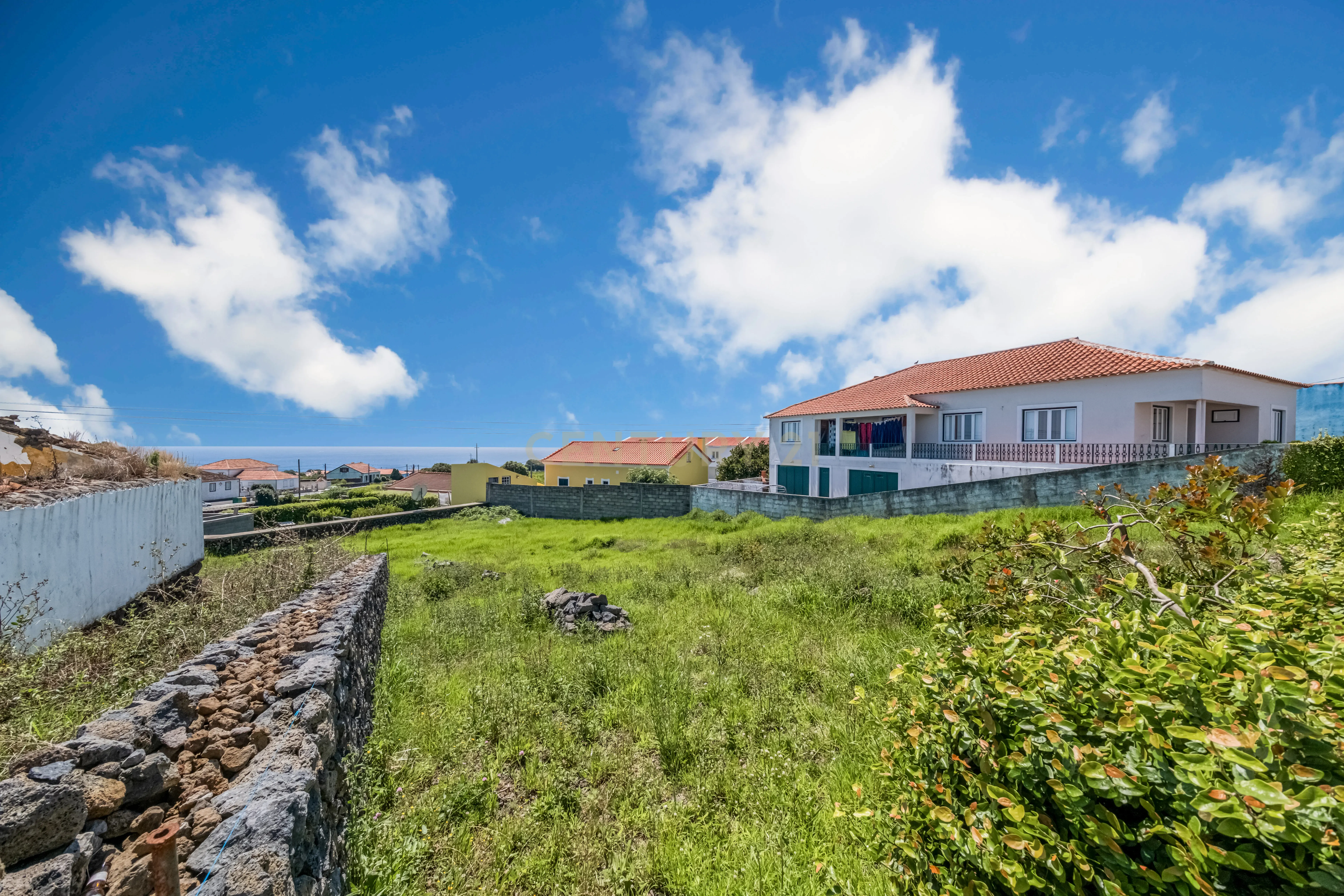 Fotografia 6 de Terreno Urbano com Vista Mar | São Bartolomeu