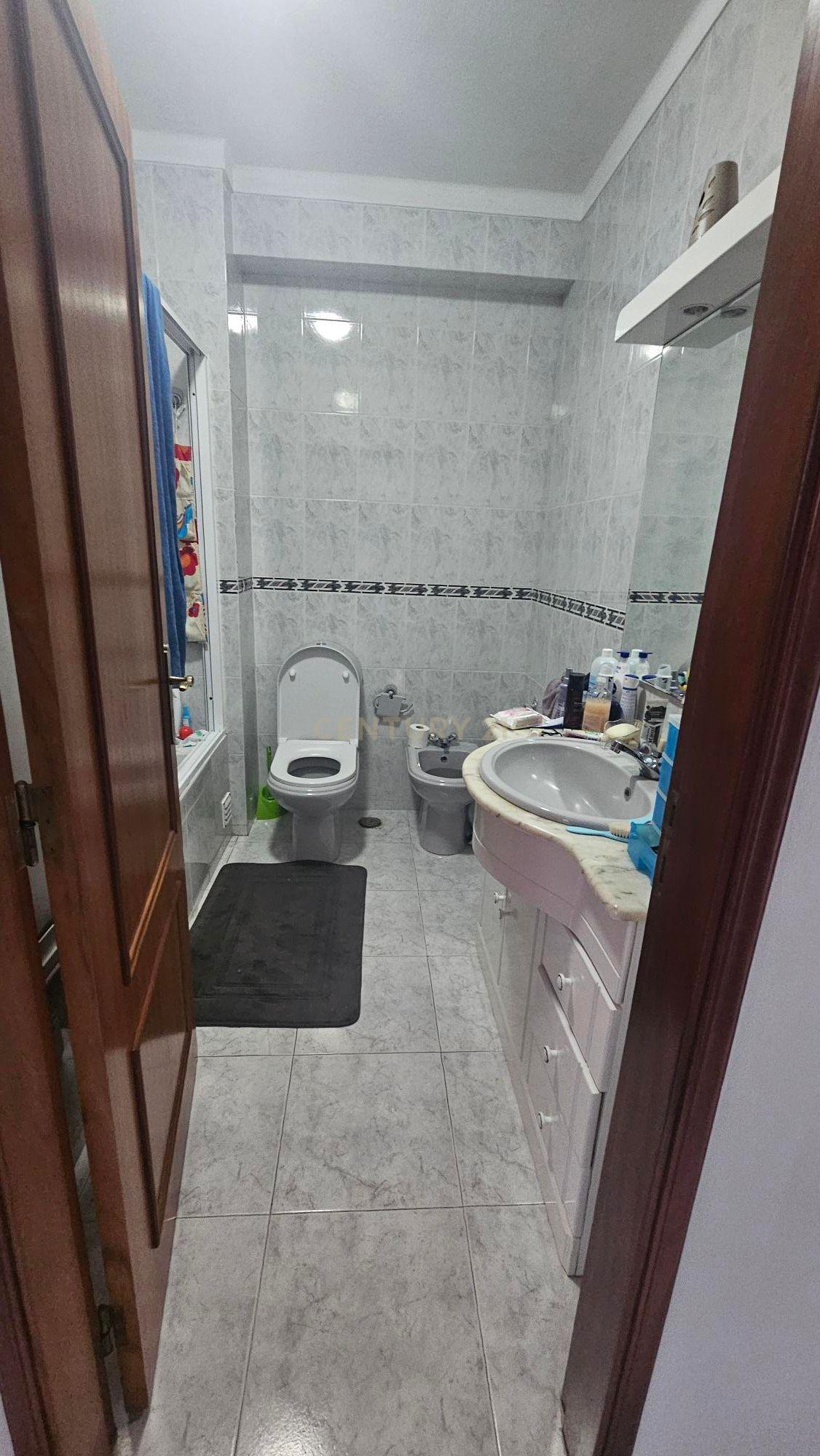 Fotografia 6 de Apartamento T2 em Marinha Grande - Oportunidade Única!