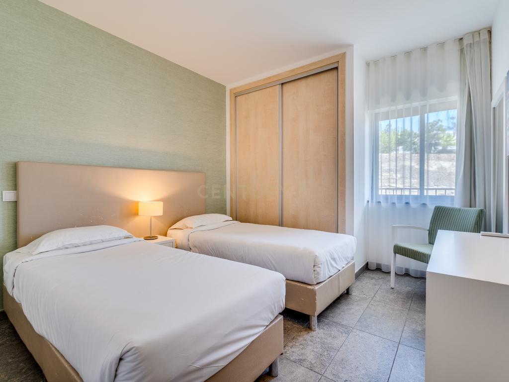 Apartamento Com Piscina e LICENÇA TURÍSTICA no Algarve Race Apartments – Excelente oportunidade de investimento - Image 8