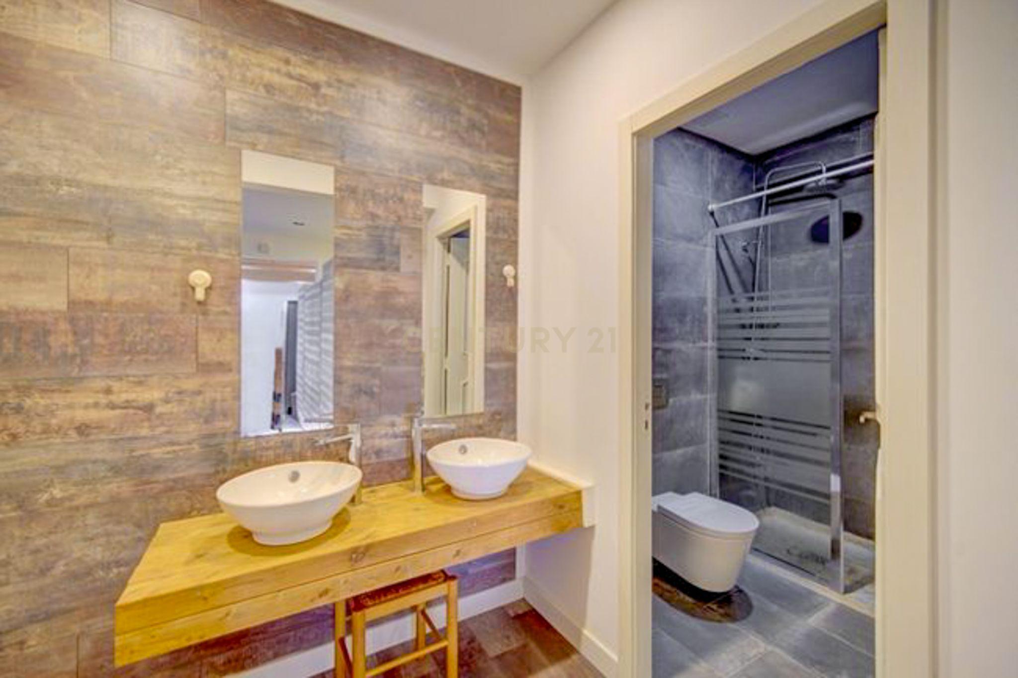 Apartamento T3+1 duplex com terraço no coração de Cascais - Image 47
