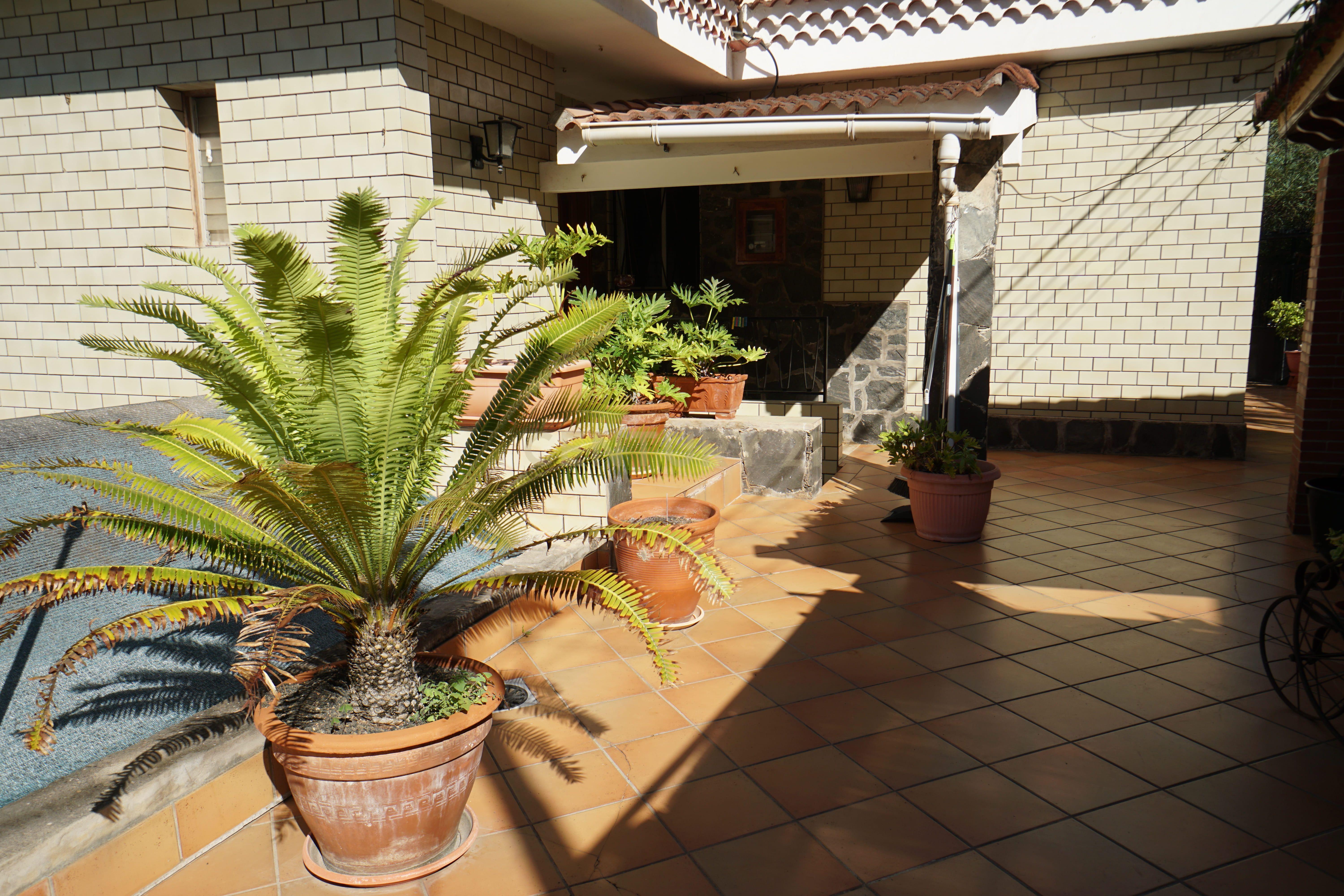undefined - Image 33
