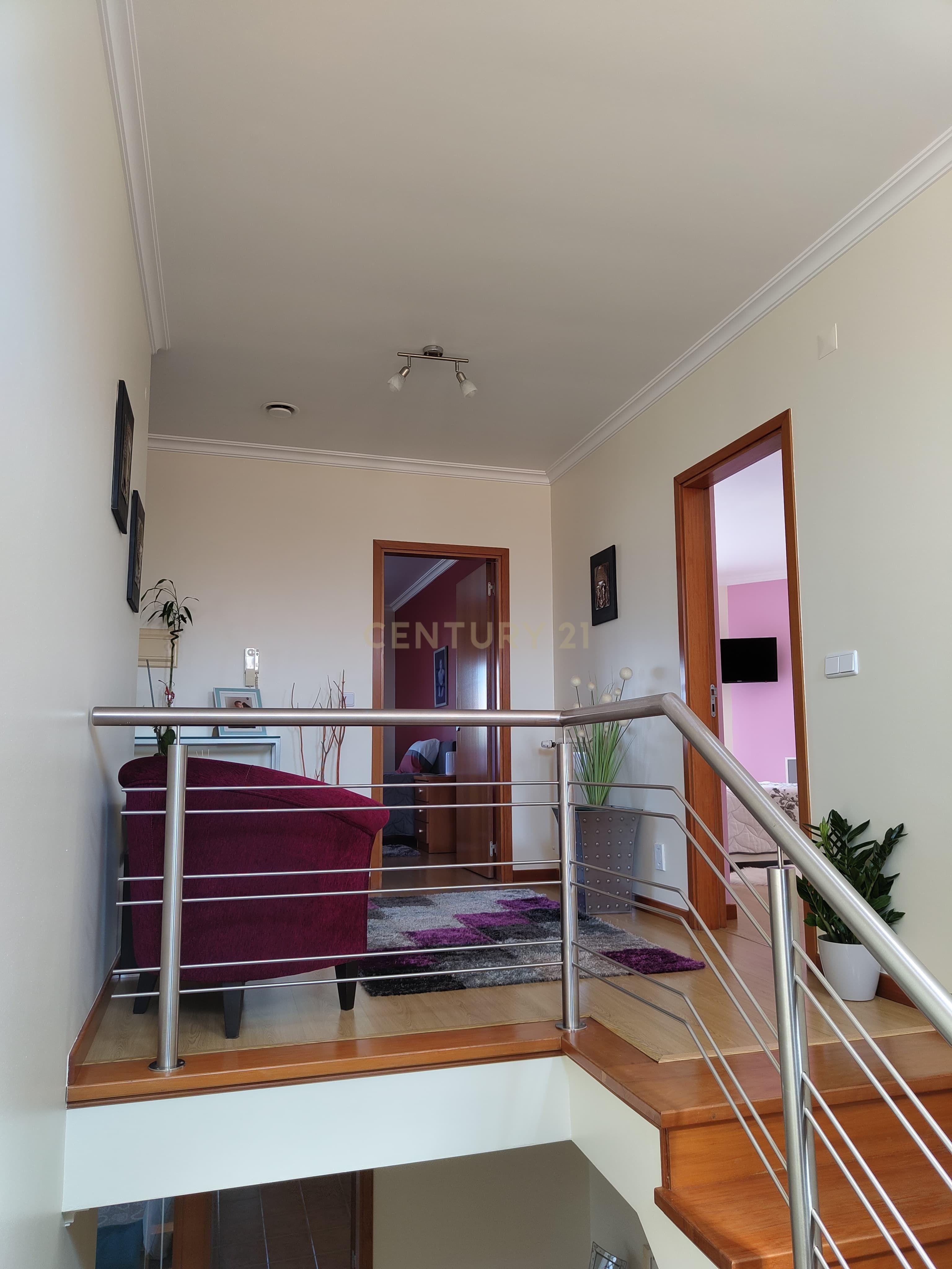 Moradia T4 com piscina em Gaeiras, Marinha Grande. - Image 22