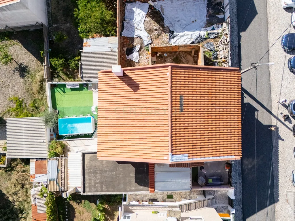 Moradia T5 em Casal de Cambra, Sintra - Oportunidade Única! - Image 37