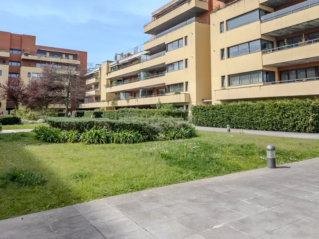 Apartamento T3 com Terraço, Varanda, Garagem | Último andar em Paranhos, Porto - Image 36