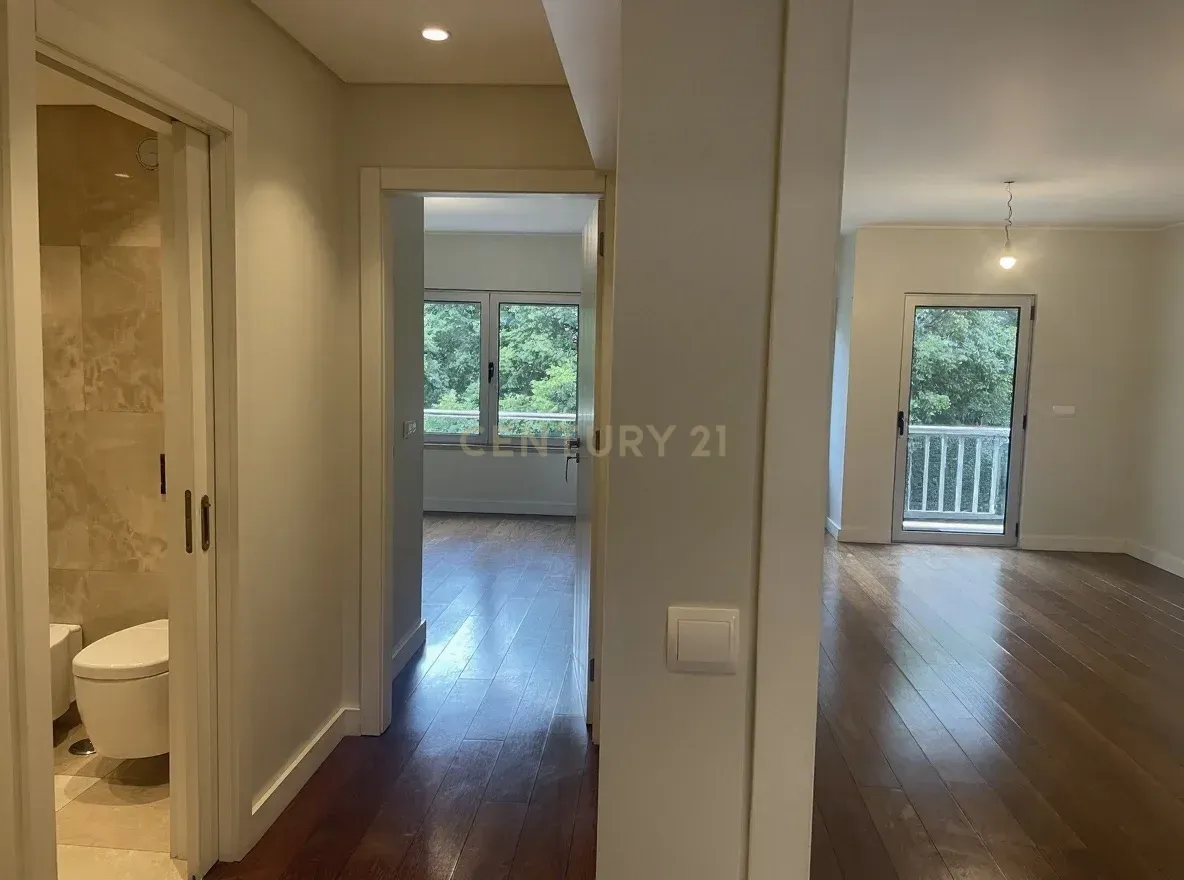 Apartamento T1 Renovado para Arrendar na Estefânia, Lisboa