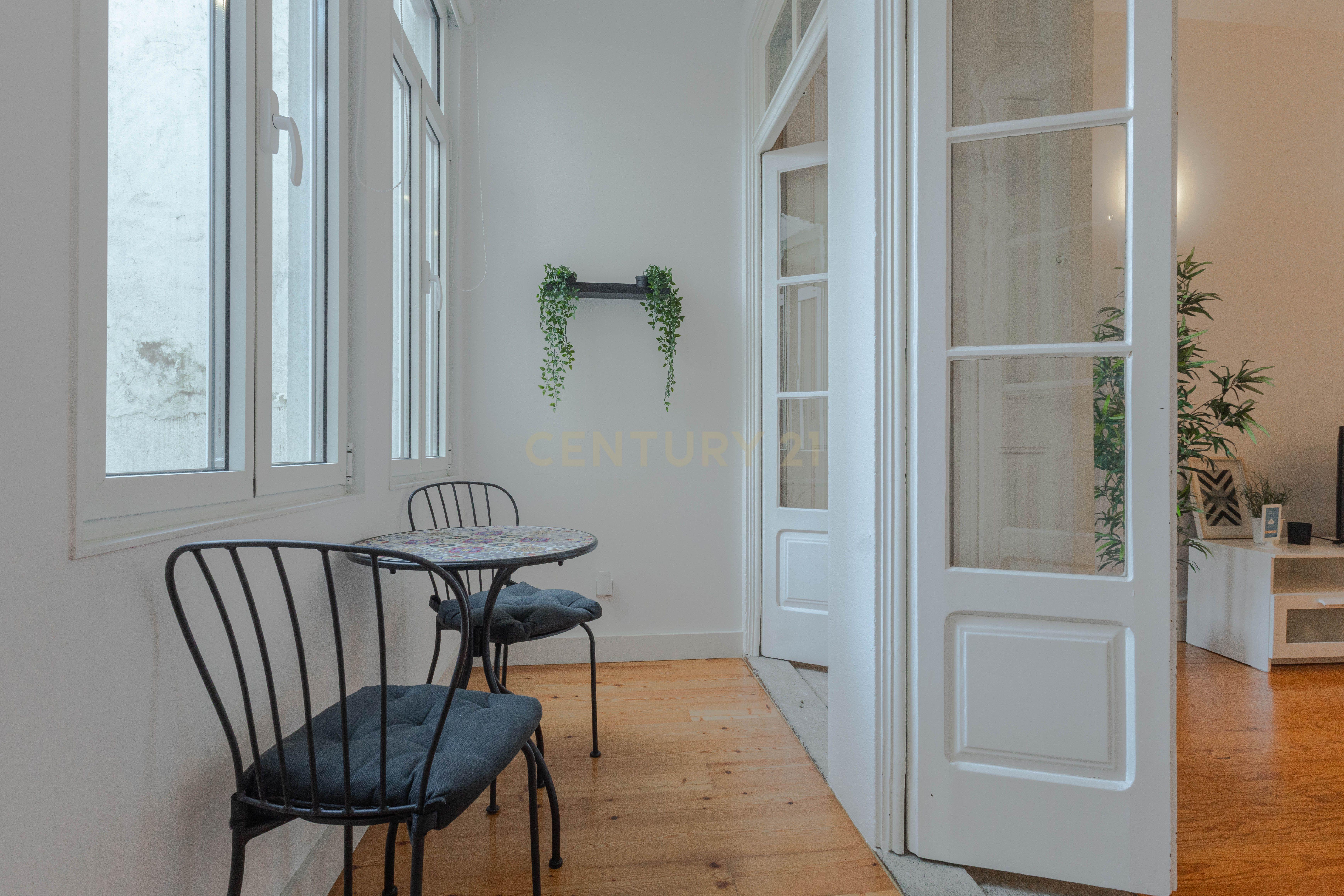 Fotografia 9 de T1 Exclusivo com Licença AL junto à Praça Marquês de Pombal