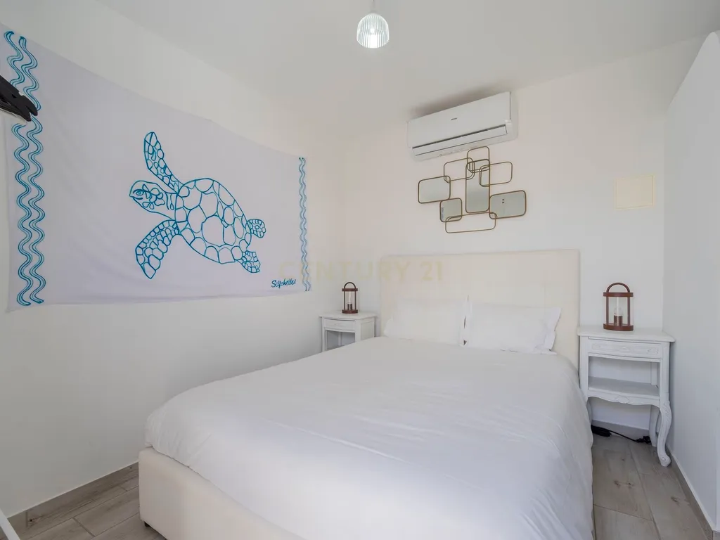 Casa Renovada T3-em Olhão na Baixa , Licença AL, Vista Panorâmica e Piscina - Image 34
