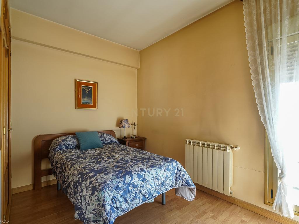 undefined - Image 45