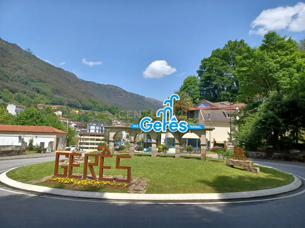 Apartamento T2 de Luxo novos no centro da Vila do Gerês Fração F - Image 13