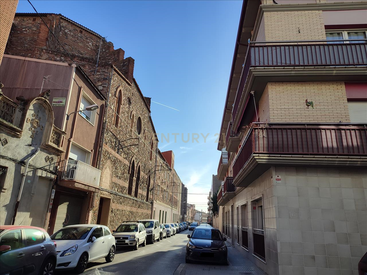 Garagem - Image 1