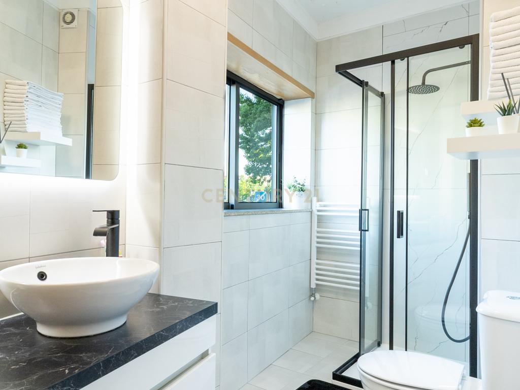 Apartamento T2 moderno em Braga - Image 8