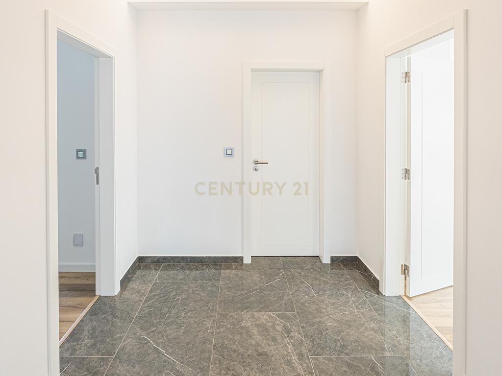 Moradia T6 de Luxo - 924 m² - Piscina - São Pedro da Cadeira - Nova - Image 22