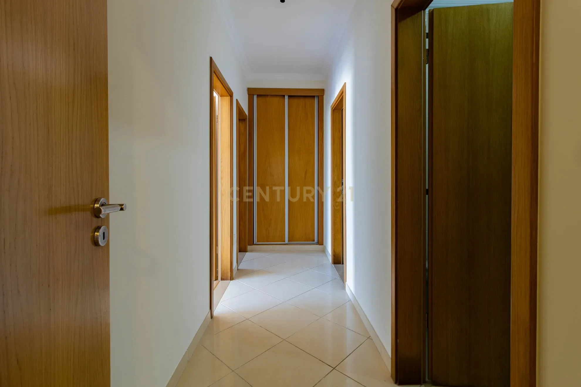 Fotografia 12 de Excelente Apartamento T2 com 2 WC e Garagem