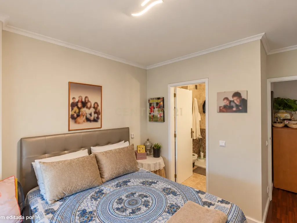 Apartamento T4 Duplex com terraço e logradouro | Matosinhos - Image 12
