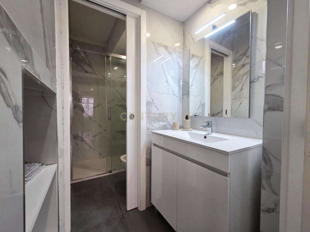 Apartamento T1 – Localização Premium junto ao Metro e El Corte Inglés - Image 8
