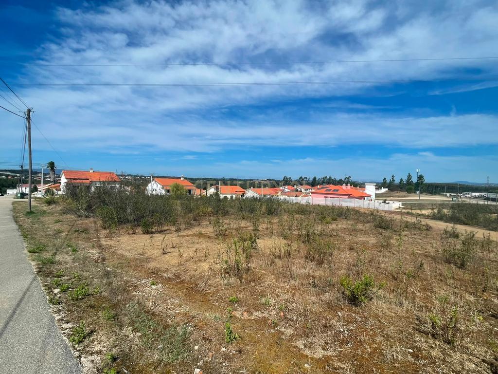Terreno para construção com 805 m² | Linhaceira – Tomar - Image 3