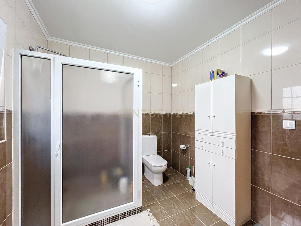 Casa T4 com Vista Mar em Povoação, Ilha de São Miguel - Image 17