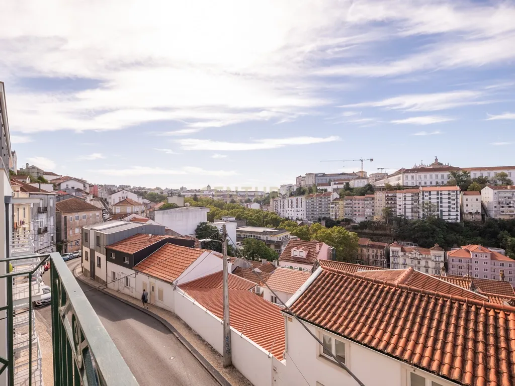 Apartamento T3+1 com varanda | Rua Guerra Junqueiro, Coimbra - Image 21