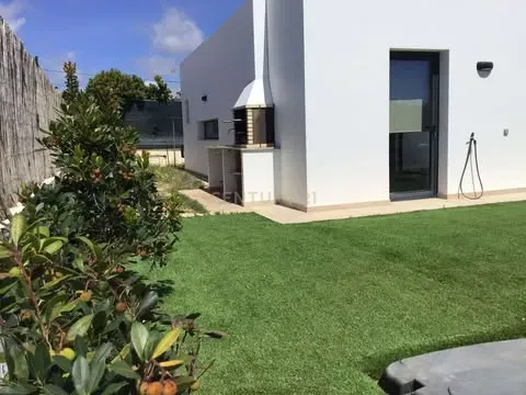 Luxo e Tranquilidade em Sagres: Uma Moradia Contemporânea à espera de ser sua! - Image 38