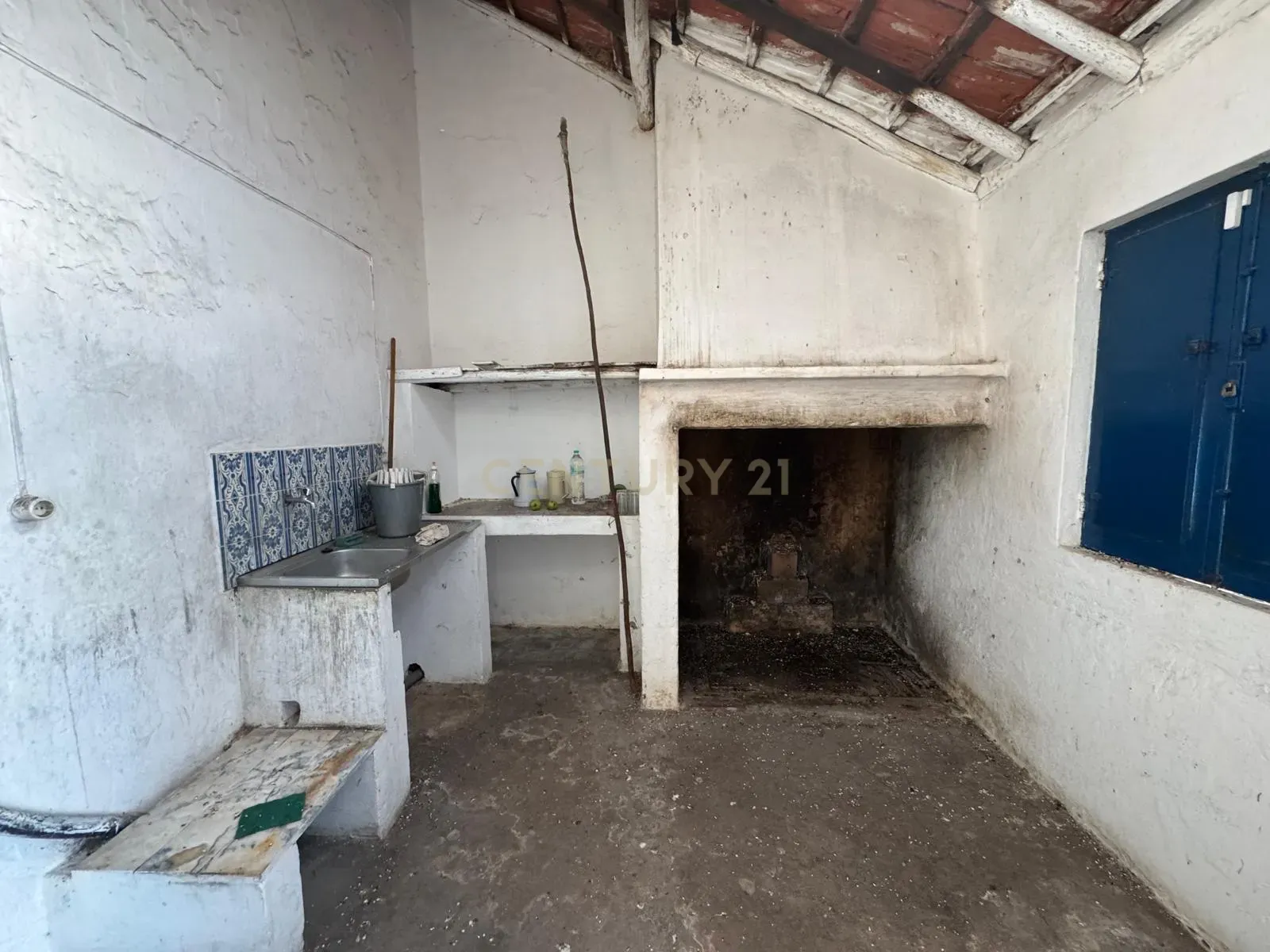 Fotografia 9 de Moradia Isolada implantada em lote com 820 m2 na Aldeia Nova da Aroeira