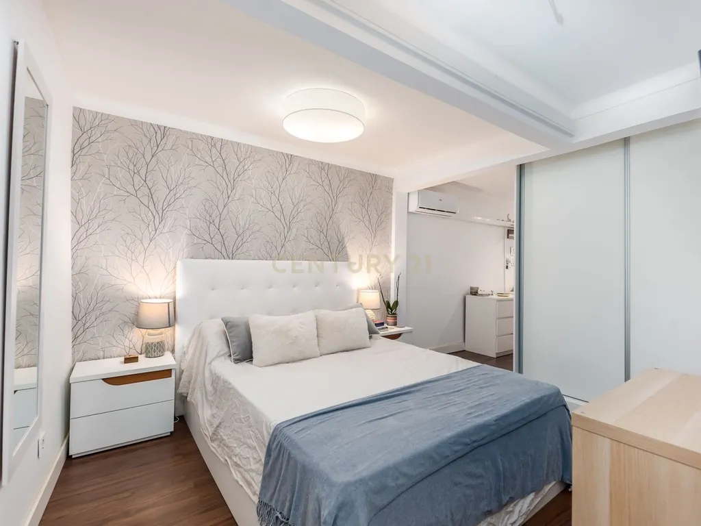 Apartamento T2 de Sonho no Coração da Graça – Vista Rio e Cidade - Image 7