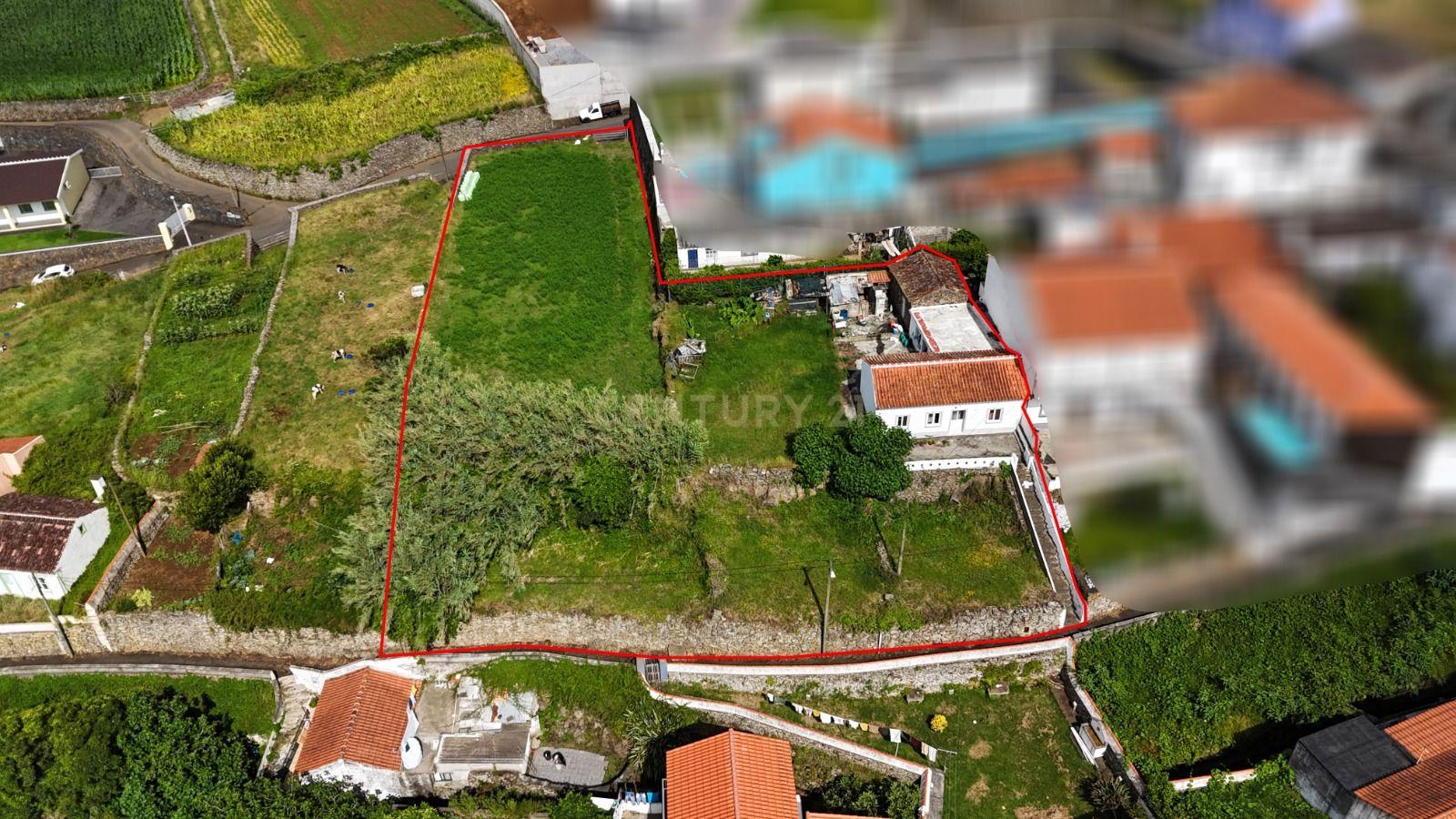 Fotografia 6 de T2 com Terreno para Construção — Ideal para Projeto Futuro