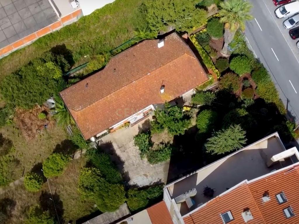 Terreno de 2549 m2 para construção em altura em Leça do Balio - Image 4