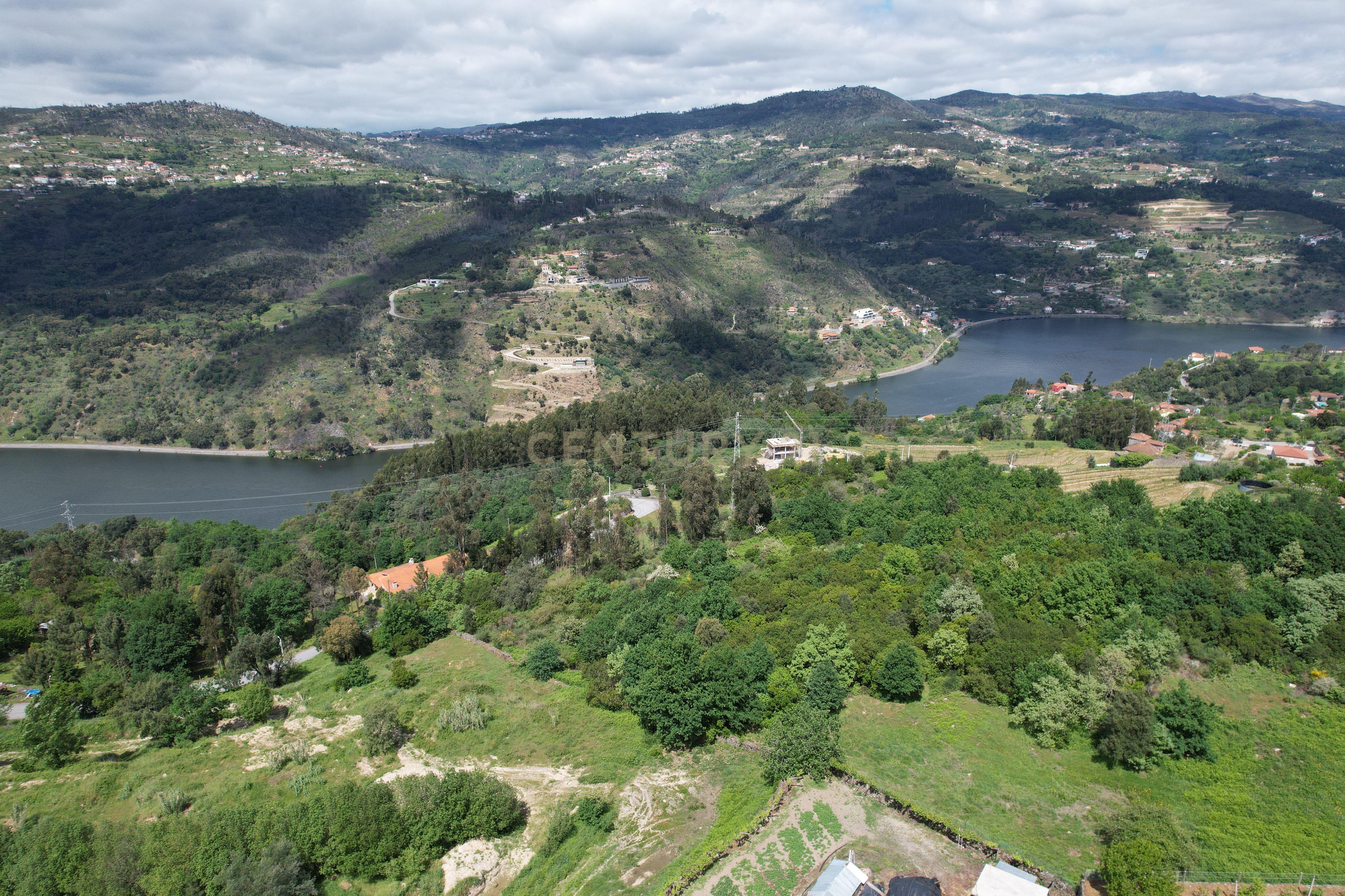 Fotografia 8 de Terreno com PIP Aprovado | 22.523 m² | Resende – Viseu