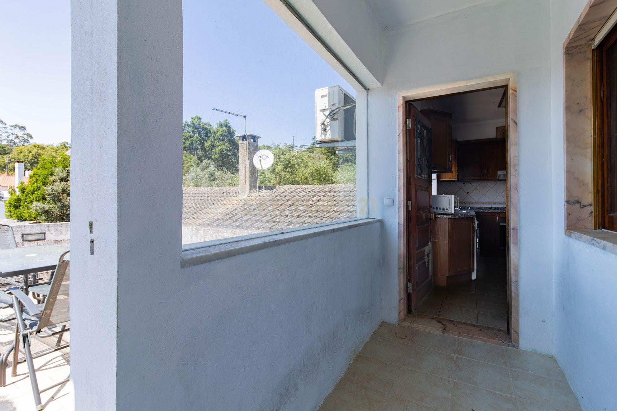 Fotografia 11 de Apartamento T3 com Terraço e Vista Serra em Mira de Aire