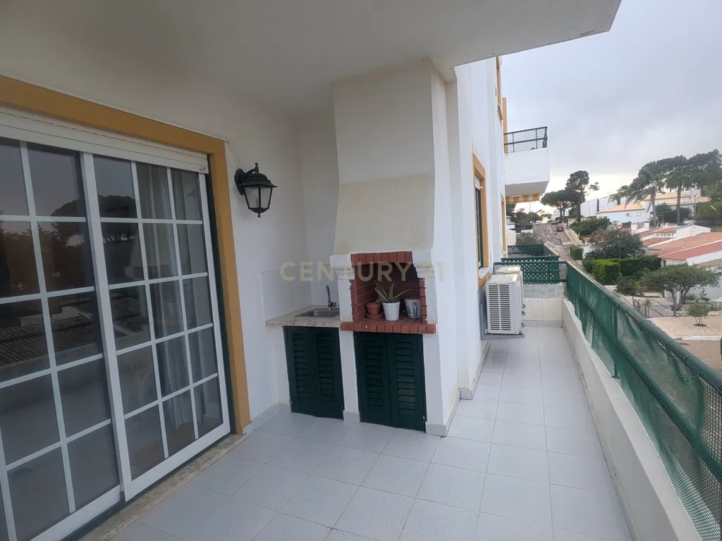Venda de propriedade com usufruto temporário por 5 anos - T2 em Albufeira/Vila Moura - a poucos metros da praia da Falésia - Image 14
