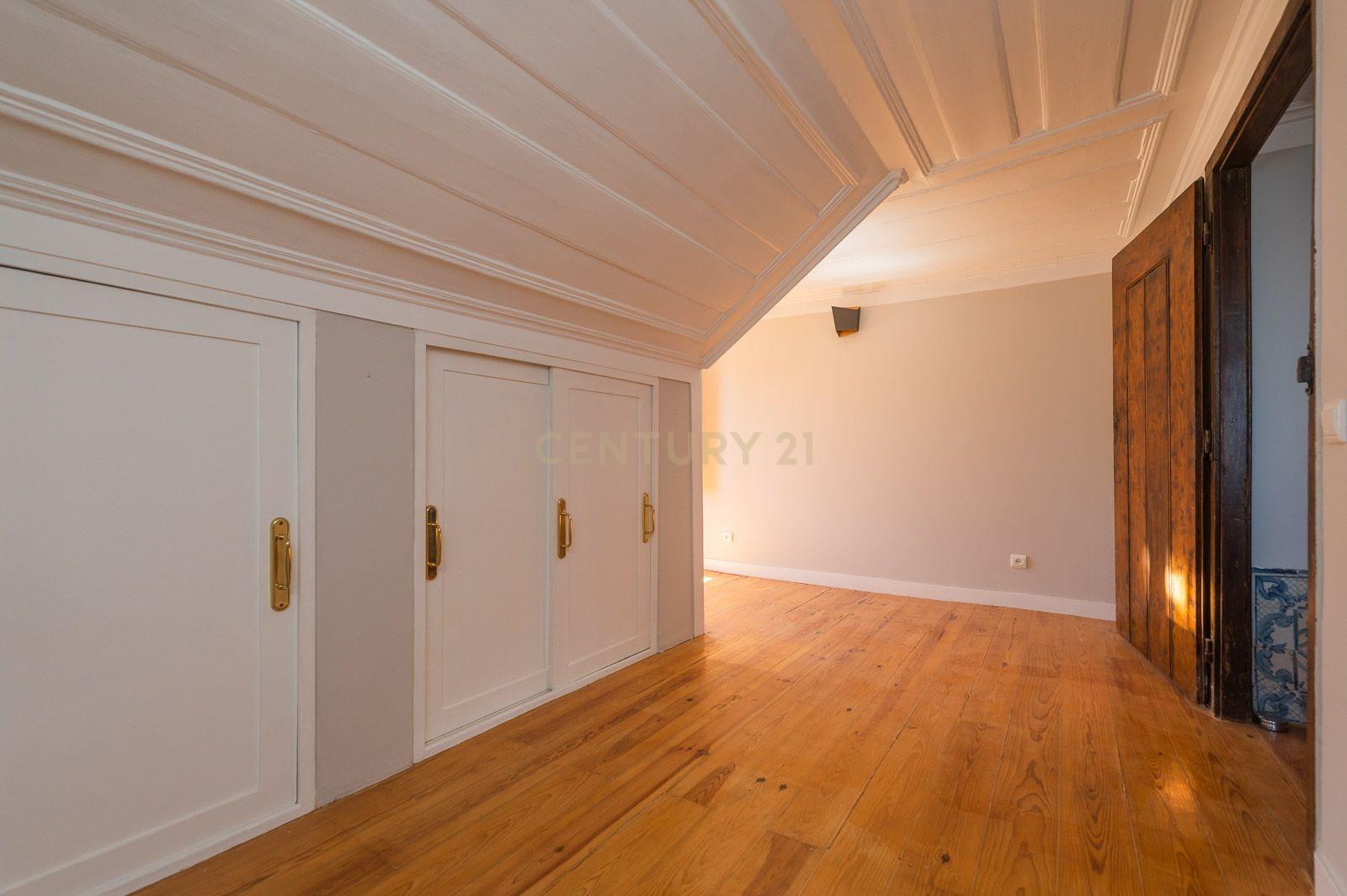 Fotografia 10 de Excelente Apartamento T2 | Janelas Verdes
