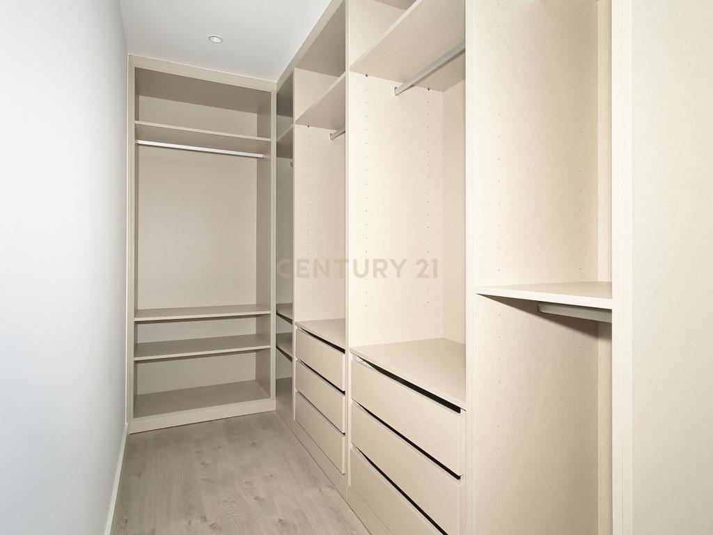 Lindíssimo Apartamento Novo T2 a dois passos da praia - Image 20
