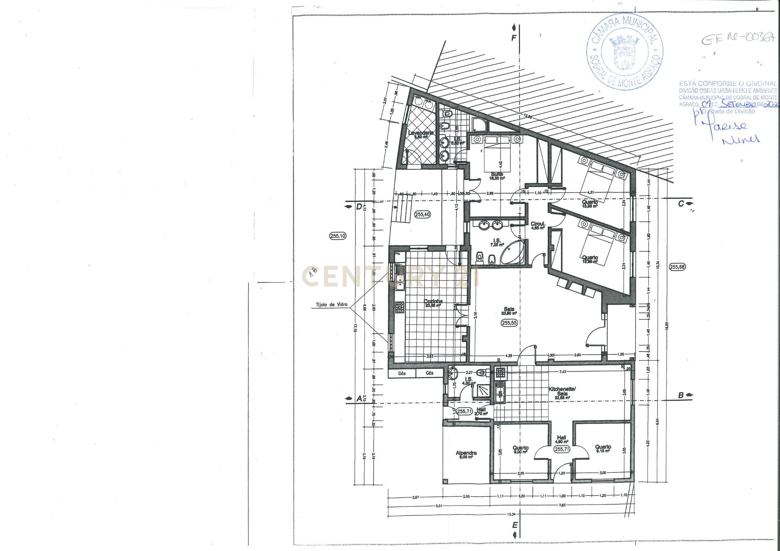 Moradia T5 - Image 5