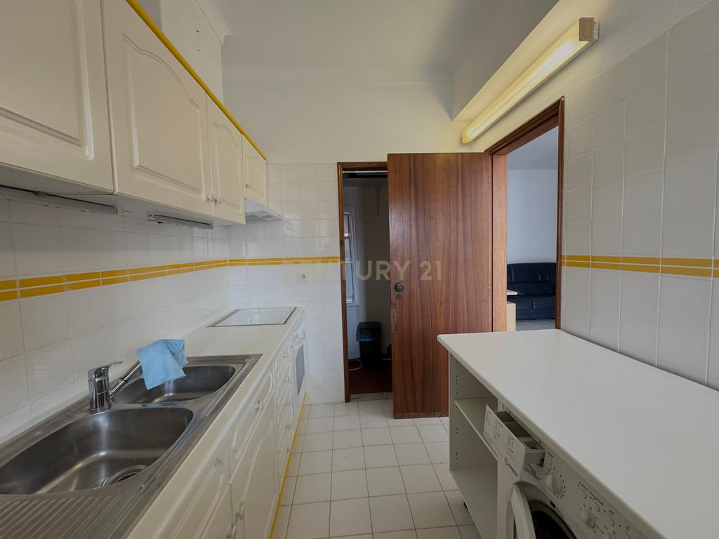 Apartamento T0+1 Montechoro - Albufeira - Image 11